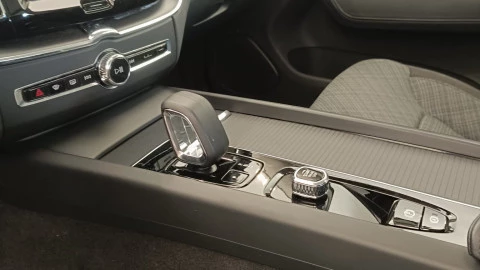 Volvo XC60 2.0 B4 D Core Auto