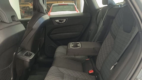 Volvo XC60 2.0 B4 D Core Auto