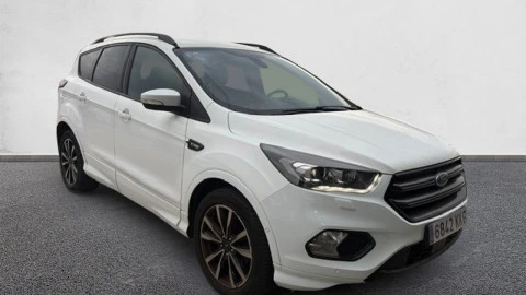 Ford Kuga 2.0 TDCi 110kW 4x2 A-S-S ST-Line