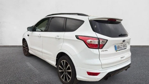 Ford Kuga 2.0 TDCi 110kW 4x2 A-S-S ST-Line