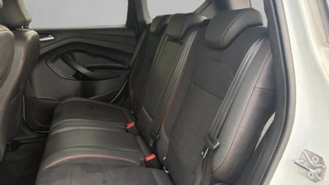 Ford Kuga 2.0 TDCi 110kW 4x2 A-S-S ST-Line