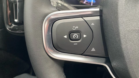 Volvo XC40 Recharge Twin Plus Auto AWD