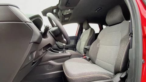 Renault Captur techno Eco-G 100cv (74 kW)