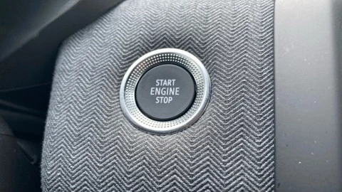 Renault Clio techno Eco-G 100cv (74kW)