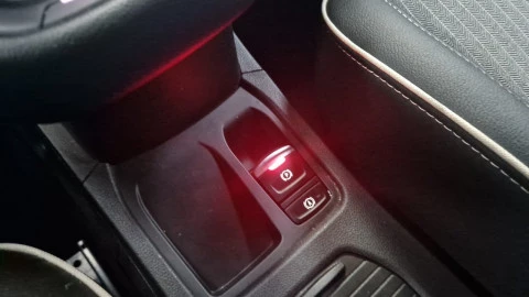 Renault Clio techno Eco-G 100cv (74kW)