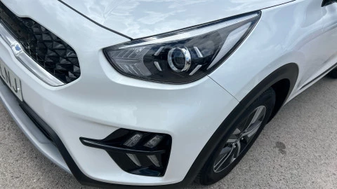 Kia Niro 1.6 GDi HEV 104kW (141CV) Drive