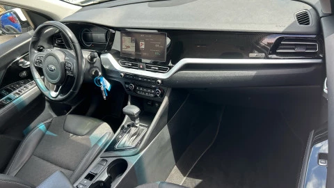 Kia Niro 1.6 GDi HEV 104kW (141CV) Drive