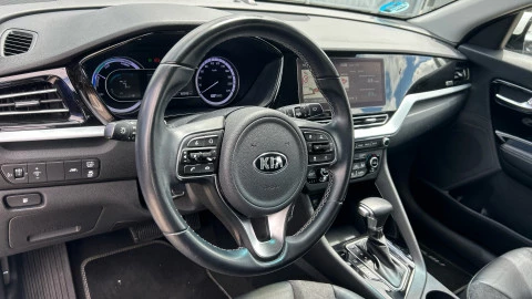 Kia Niro 1.6 GDi HEV 104kW (141CV) Drive