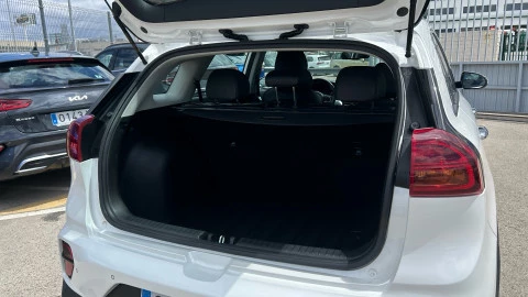 Kia Niro 1.6 GDi HEV 104kW (141CV) Drive