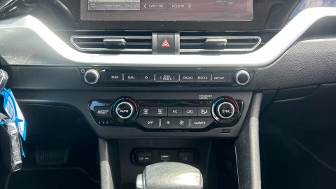 Kia Niro 1.6 GDi HEV 104kW (141CV) Drive