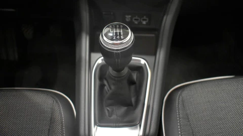 Renault Captur techno TCe 67kW (90CV)