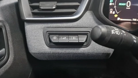 Renault Clio Techno E-Tech full hybrid 145 (103kw)