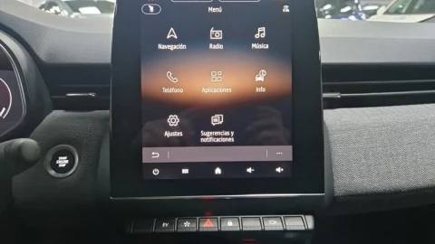Renault Clio Techno E-Tech full hybrid 145 (103kw)
