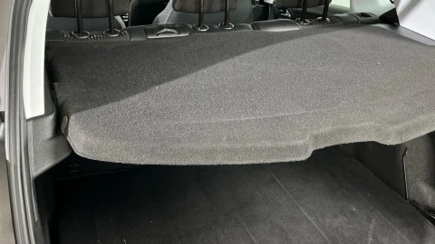 Peugeot 2008 Allure BlueHDi 100 S&S