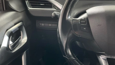 Peugeot 2008 Allure BlueHDi 100 S&S