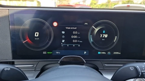 Hyundai Kona EV 150kW 65kWh Black Line Tecno 2C