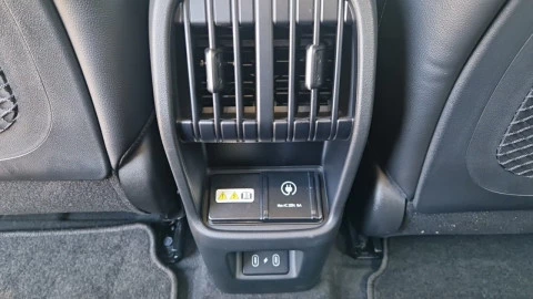 Hyundai Kona EV 150kW 65kWh Black Line Tecno 2C