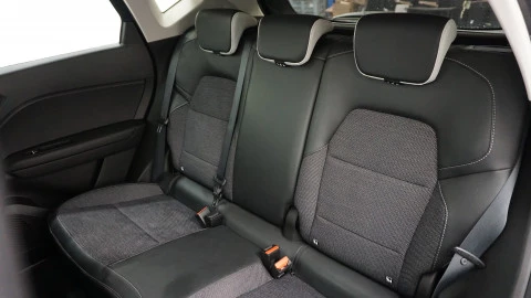 Renault Captur Zen E-TECH Híbrido enchufable 160cv