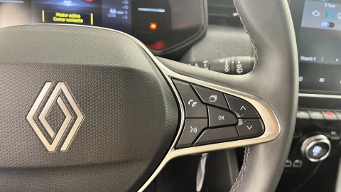 Renault Clio Evolution E-Tech full hybrid 145 (103kw)