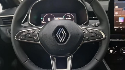 Renault Clio Techno TCe 90 (67kw)