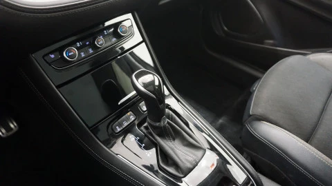 Opel Grandland X 1.6 Turbo Ultimate Auto