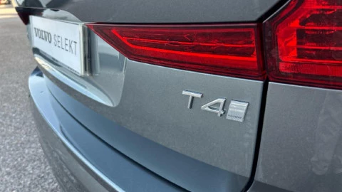 Volvo XC60 2.0 T4 Inscription Auto