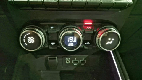 Renault Clio Zen TCe 67 kW (91CV)