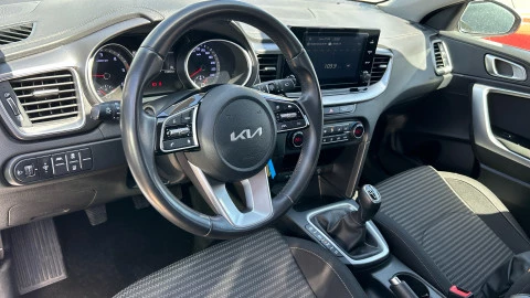 Kia Ceed 1.6 MHEV iMT 100kW (136CV) Drive