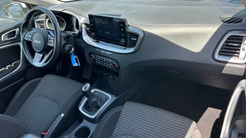 Kia Ceed 1.6 MHEV iMT 100kW (136CV) Drive