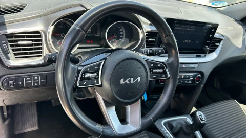 Kia Ceed 1.6 MHEV iMT 100kW (136CV) Drive