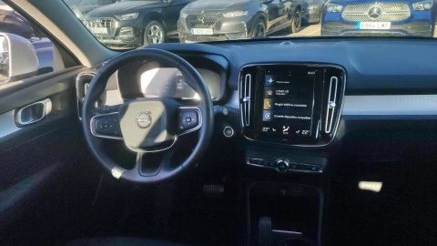 Volvo XC40 1.5 T5 Twin Momentum Auto