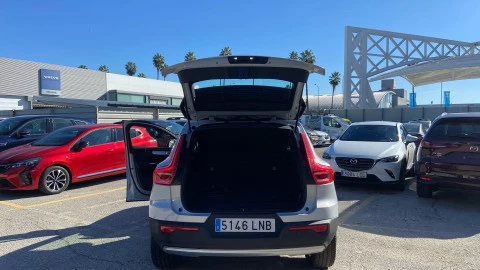 Volvo XC40 1.5 T5 Twin Momentum Auto