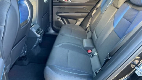 Lynk & Co 01 1.5 PHEV 6.6kW