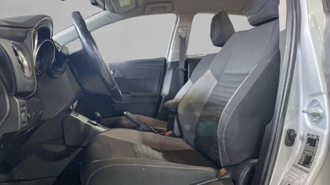 Toyota Auris 1.8 140H Hybrid Active