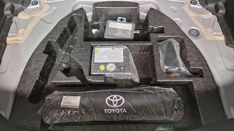 Toyota Auris 1.8 140H Hybrid Active