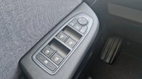 Renault Clio Techno full hybrid E-Tech 145 (103Kw)