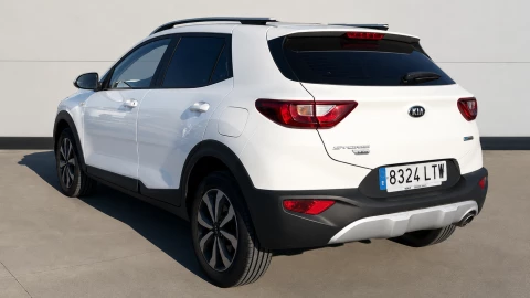 Kia Stonic 1.0 T-GDi 88kW (120CV) MHEV iMT Concept