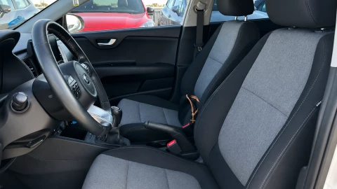 Kia Stonic 1.0 T-GDi 88kW (120CV) MHEV iMT Concept