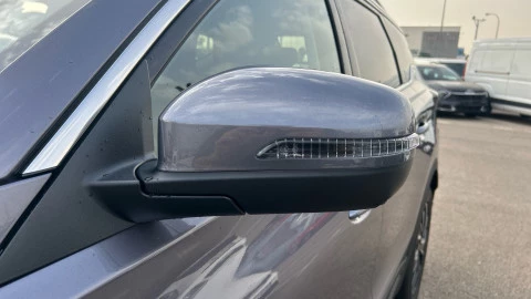 EBRO S700 1.6 TGDI Luxury 7 DCT