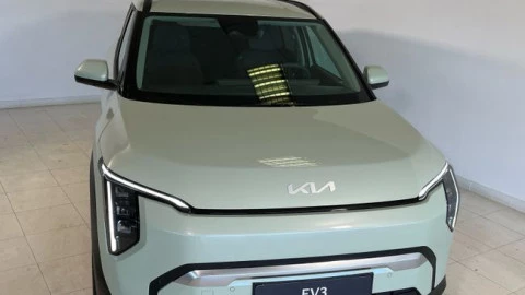 Kia EV3 Earth Long Range