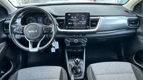 Kia Stonic 1.2 DPi 62kW (84CV) Concept