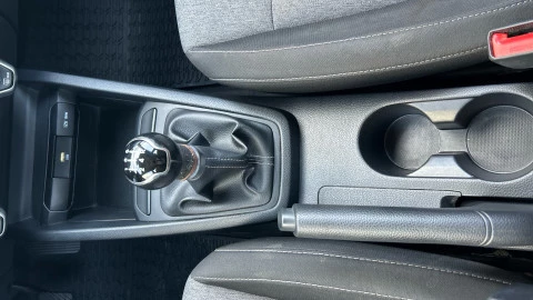 Kia Stonic 1.2 DPi 62kW (84CV) Concept