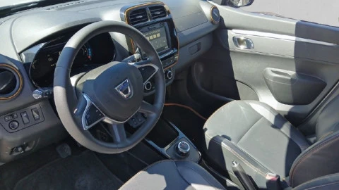 Dacia Spring Comfort Plus Electric 33kW (45CV)