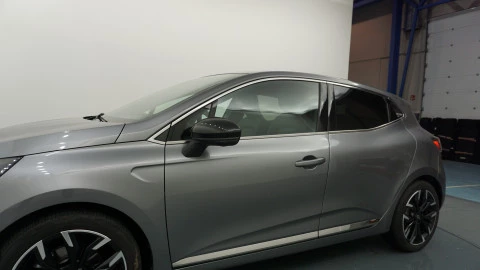 Renault Clio Techno full hybrid E-Tech 145 (103Kw)