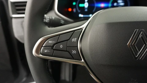 Renault Clio Techno full hybrid E-Tech 145 (103Kw)