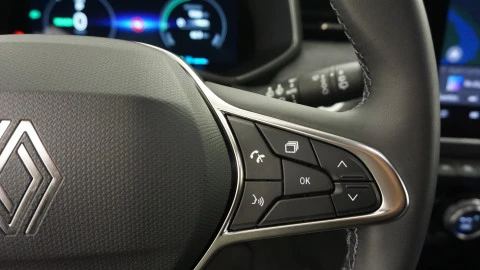 Renault Clio Techno full hybrid E-Tech 145 (103Kw)