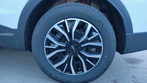 EBRO S700 1.5 TGDI PHEV Premium E-CVT