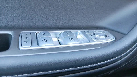 EBRO S700 1.5 TGDI PHEV Premium E-CVT