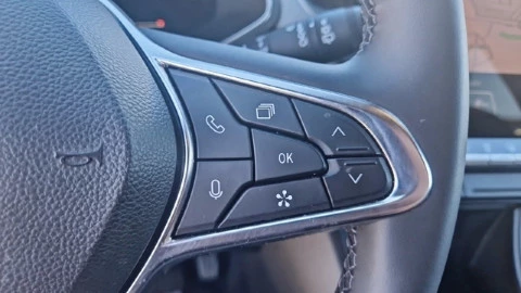 Renault Captur techno Eco-G 100cv (74 kW)