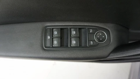 Renault Captur equilibre TCe 67kW (90CV)